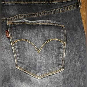 Levi Demi Curve Classic Rise Bootcut Jeans. Size 16/33